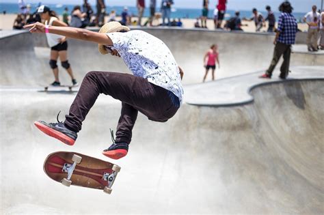 Es skateboarding. Things To Know About Es skateboarding. 